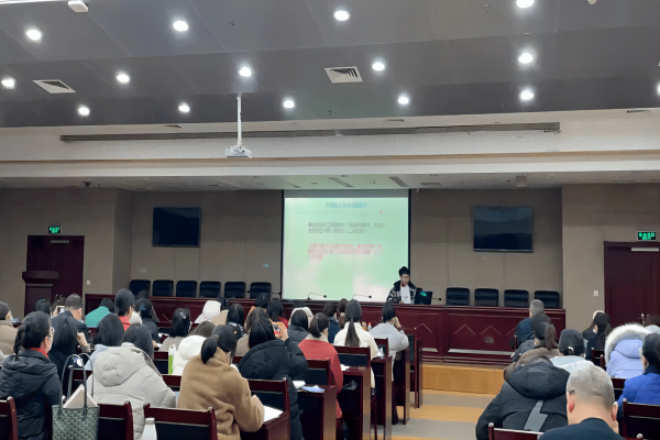 全力“入规”争效益，深耕政策开新局