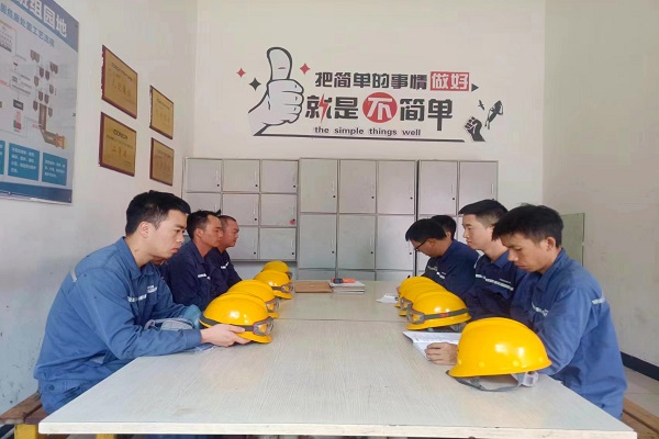 贵阳海螺环保开展夏季中暑应急演练